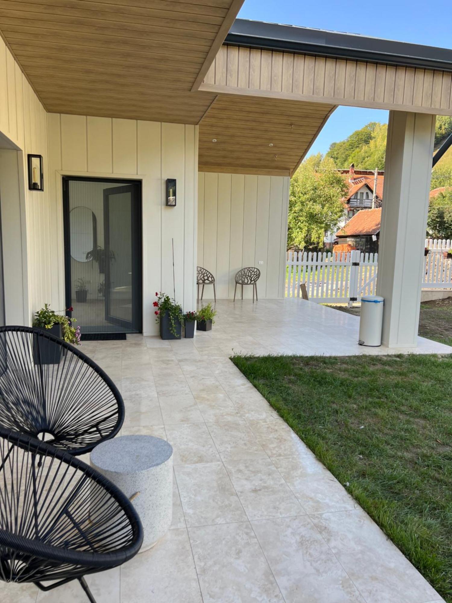Villa On Bran (Brasov)